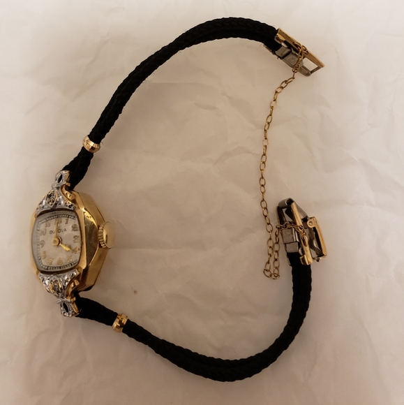 Bulova watch - Picture 2 of 4